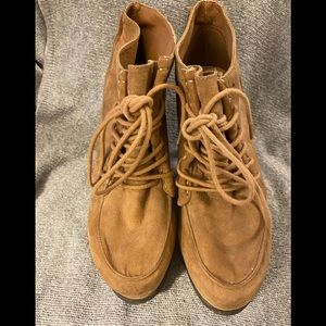 Women’s Oxford style ankle boots